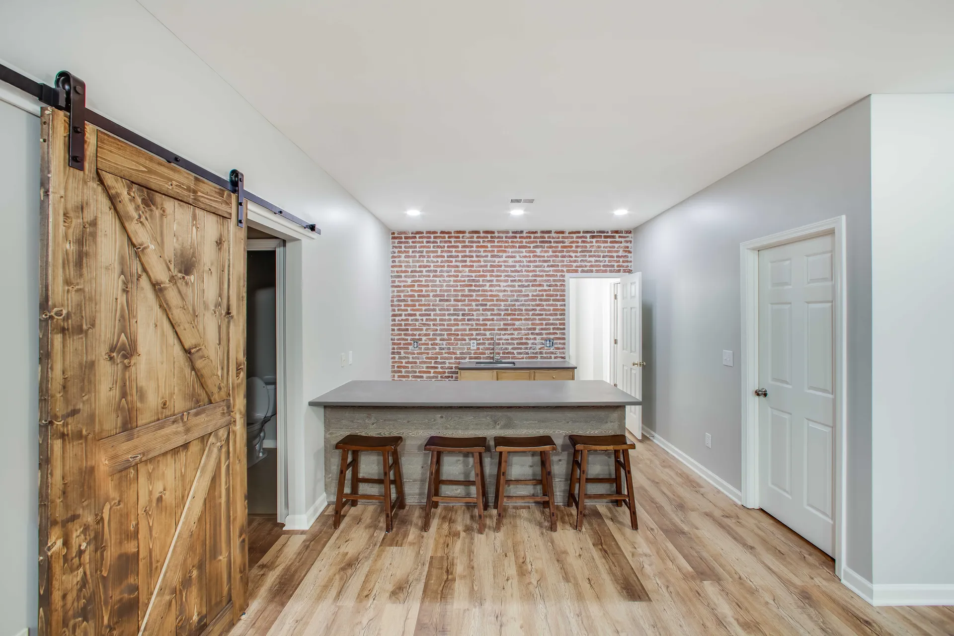 Finished basement in Alpharetta, GA by HomeVantage