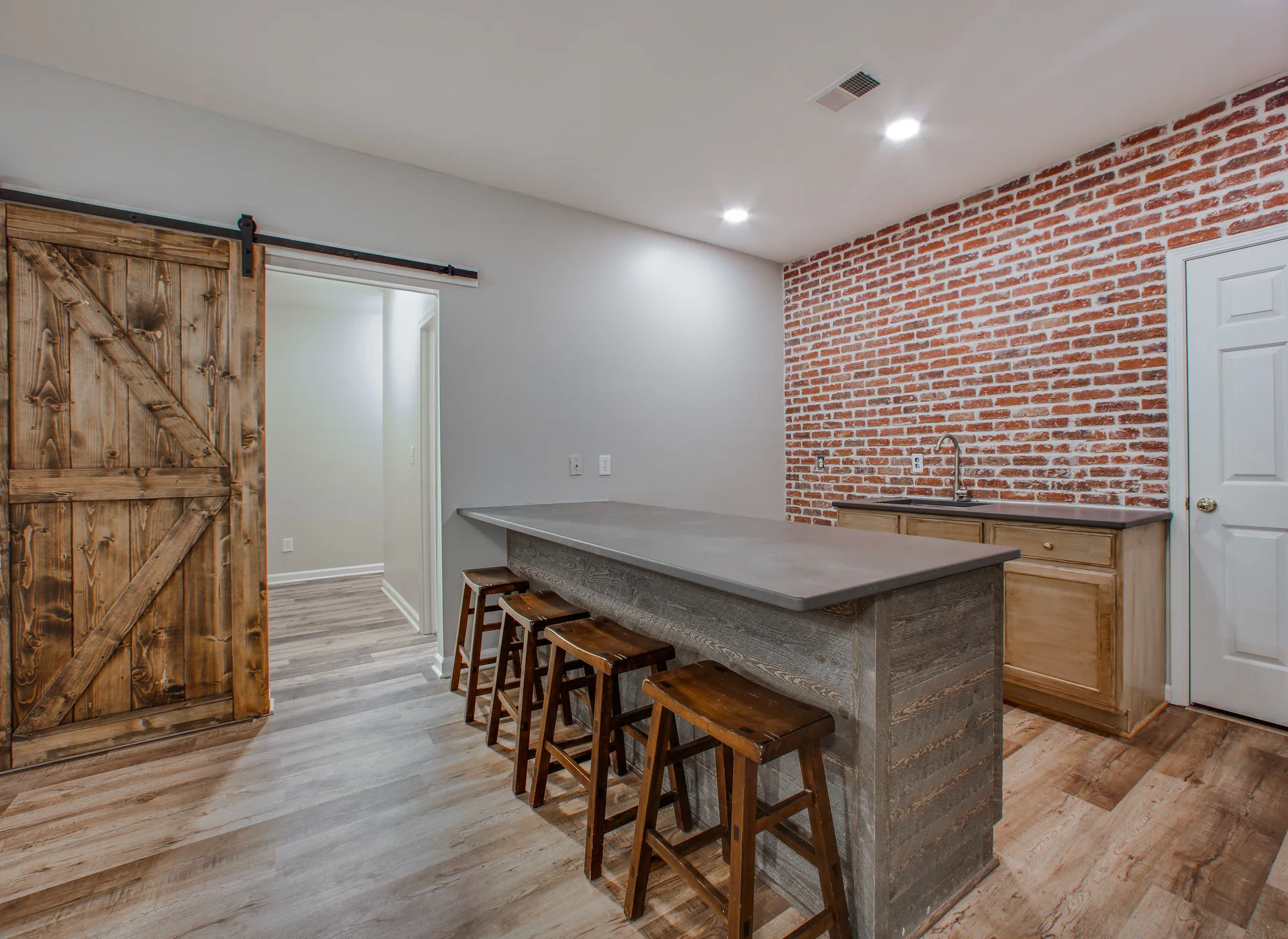 Finished basement in Alpharetta, GA by HomeVantage