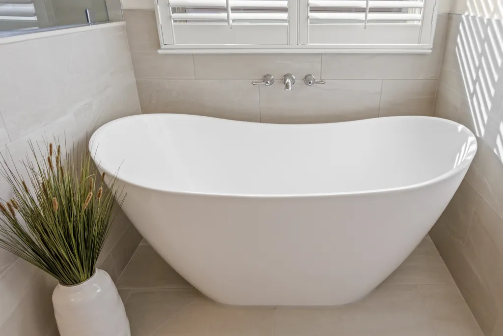 Tub — Cumming bathroom remodel by HomeVantage