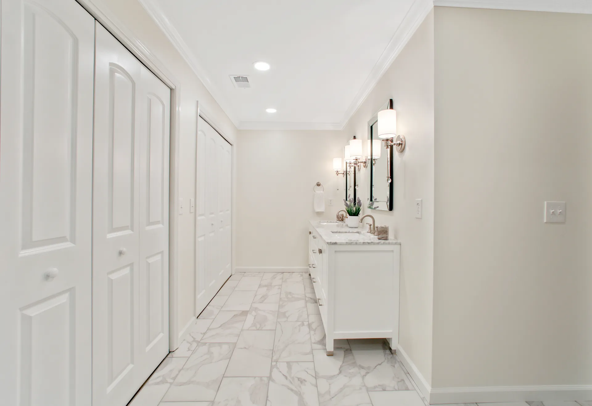 Bathroom remodel in Duluth, GA by HomeVantage