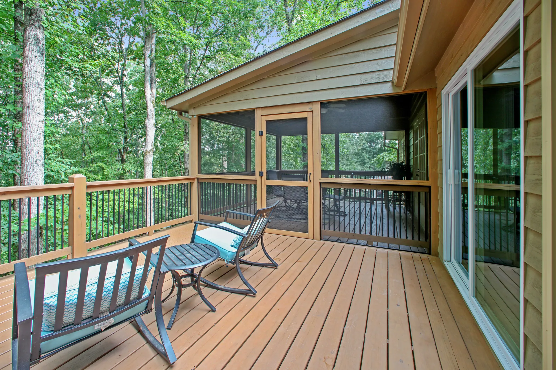 Covered deck in Roswell, GA by HomeVantage