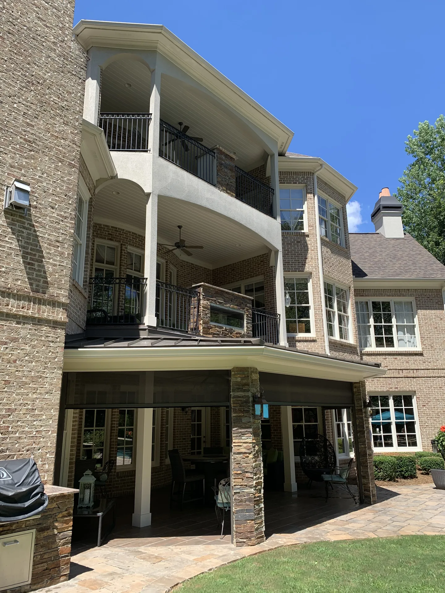 Covered patio in Roswell, GA by HomeVantage