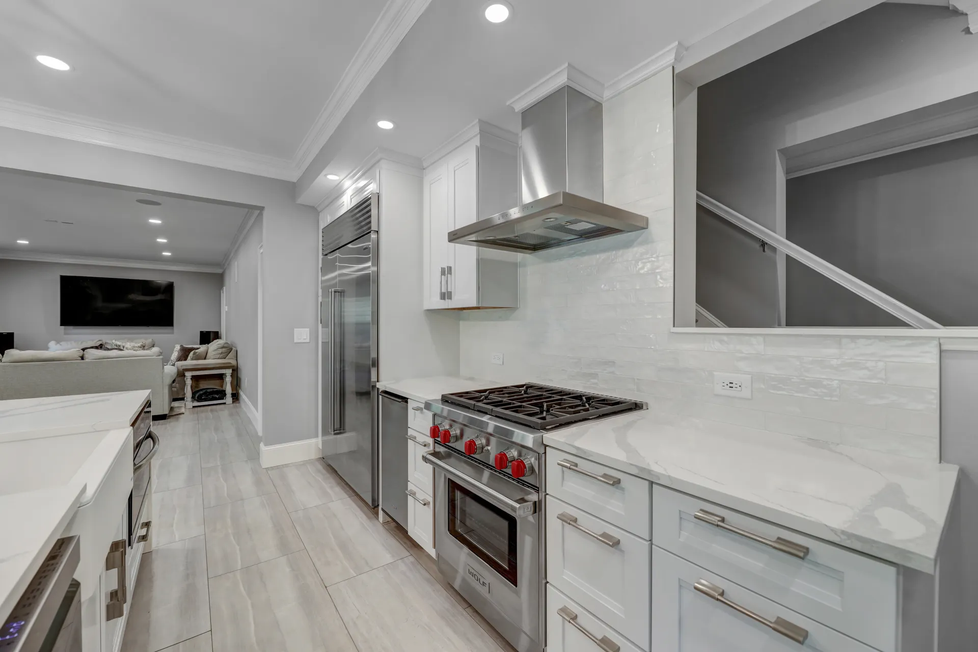 Range hood, Tile backsplash — Alpharetta kitchen remodel by HomeVantage