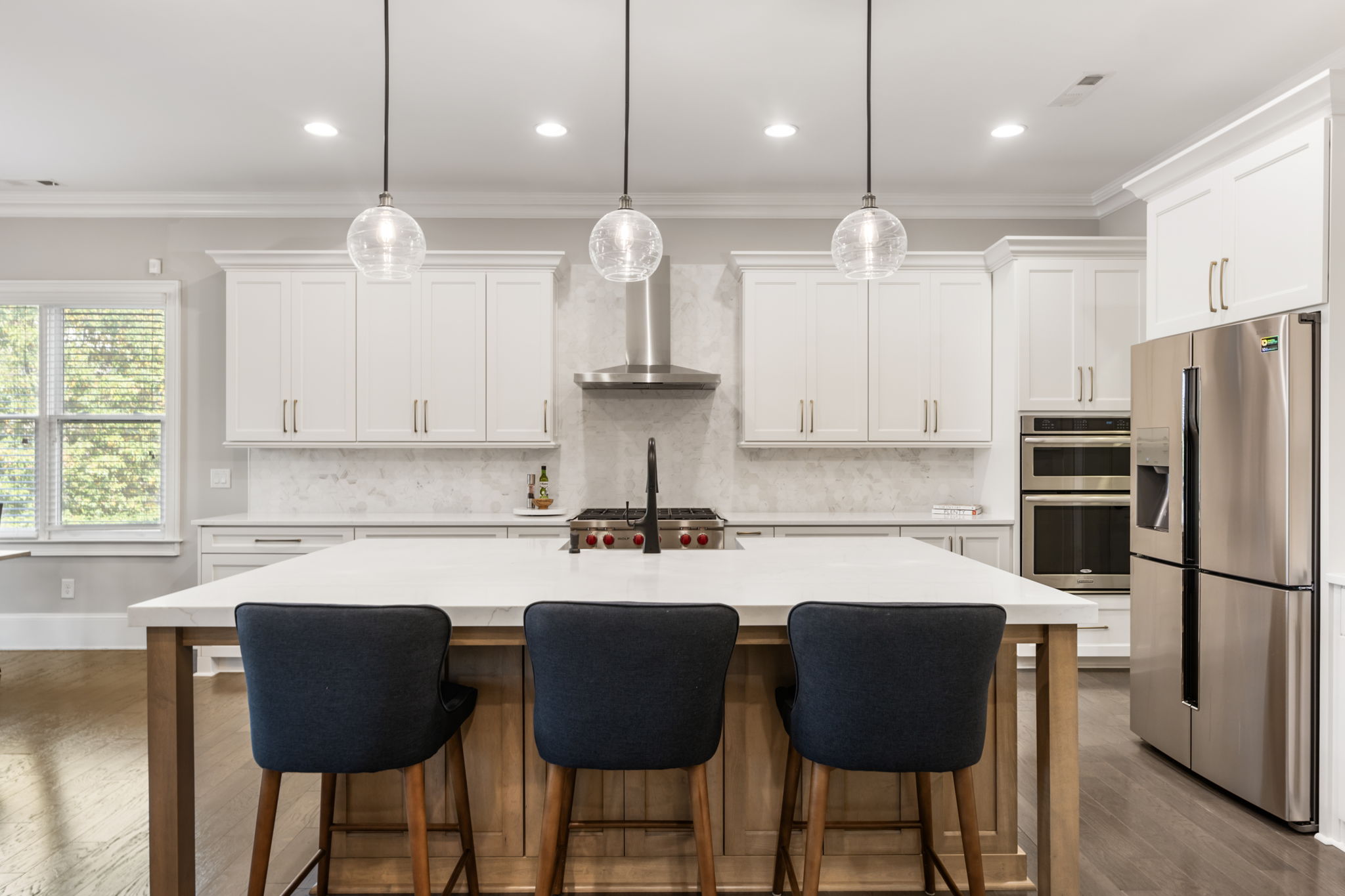 - Home Vantage GLM24340032